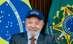Lula diz que "não tem pressa" para aplicar reciprocidade contra os EUA