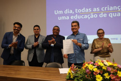 Dourados lança programa pioneiro de formação de lideranças escolares