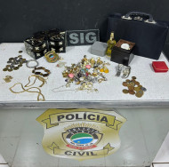 Um dia após deixar a cadeia, homem é preso por arrombar residência e furtar joias