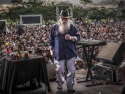 Gênio da música instrumental Hermeto Pascoal morre no Rio aos 89 anos