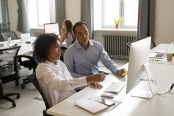 Conheça as áreas de estudo que lideram a empregabilidade no Brasil atualmente