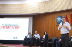 Governo discute uso da inteligência artificial para ampliar as ações de assistência social