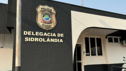 Preso de 65 anos é espancado por colegas de cela em delegacia