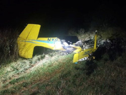 Avião caiu ao lado de pista de fazenda em manobra de pouso e vítimas morreram carbonizadas