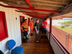 Secretário de Segurança de MS visita base avançada dos Bombeiros na Serra do Amolar