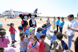 Marçal Filho acompanha crianças da Rede Municipal em visita ao Aeroporto de Dourados