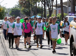 Caminhada pela Vida reúne centenas de pessoas em Dourados