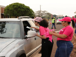 Ação mobiliza posto de saúde de Vila Vargas com blitz do Outubro Rosa na BR-163