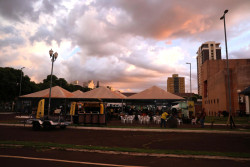 “Feira Sabores" começa nesta sexta-feira com pagode no Parque dos Ipês