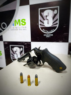 Morador no Dioclécio Artuzi é preso com arma após invadir casa e ameaçar mulher