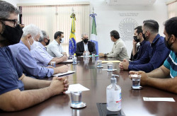 Motoristas de aplicativo e de táxi em MS terão apoio de política estadual