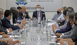 Projeto que reduz imposto da conta de luz é aprovado na Assembleia