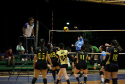 Jogos Abertos de Dourados definem campeões do vôlei amanhã