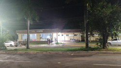 Menino sai de perto dos pais, cai em piscina e morre afogado em Deodápolis