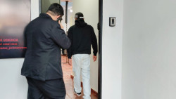 Acusado de espancar adolescente até a morte alega legítima defesa