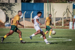 Bataguassu goleia São Gabriel e encaminha chegada à Série A