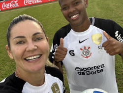 Corinthians goleia Boca Juniors e vai à semi da Libertadores Feminina