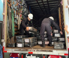 PF incinera quase quatro toneladas de drogas apreendidas em MS