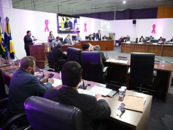 Vereadores aprovam programa de prevenção a jogos e apostas online em Dourados