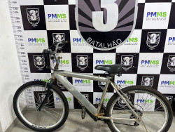 Homem com tornozeleira eletrônica é preso por furto de bicicleta