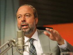Apagão: ministro diz que houve problema em infraestrutura