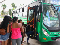 Setor de serviços cresce 0,1% em agosto e amplia recorde