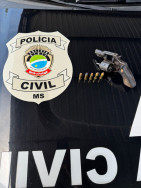 Polícia Civil prende homem em flagrante por posse irregular de arma de fogo