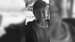 Menino de 6 anos morre após casa pegar fogo por causa de vela em aldeia