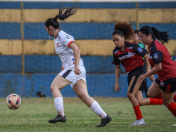 Dois jogos movimentam Estadual Feminino neste sábado