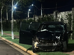 Motorista de Honda Fit que bateu em muro e matou adolescente tem prisão decretada