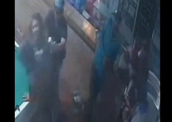 Brasileiro é assassinado a facada pela companheira em bar da fronteira com MS