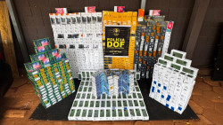 DOF apreende 800 aparelhos de telefone celular que seguiam para SP