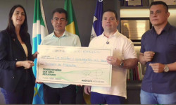 Dalton garante mais R$ 1,5 milhão para pavimentação asfáltica em Macaúba