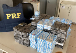 Comerciante é flagrado com R$ 1,7 milhão em celulares transportados em carro de luxo na BR-163