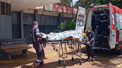 Motociclista se envolve em colisão e sofre ferimentos graves após bater em toco na Ponta Porã