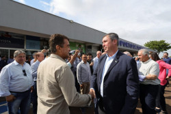 Riedel é recebido por Marçal e vistoria obras no aeroporto de Dourados