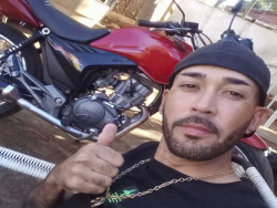Jovem morre ao colidir motocicleta contra caçamba em cidade de MS