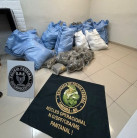 Em operações distintas, PF apreende 200 quilos de drogas na fronteira