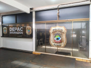 Homem é preso pela GM após furtar vendedor ambulante no centro de Dourados