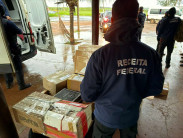 Ação da Receita Federal e forças de segurança apreende R$ 1,3 milhão em mercadorias e veículos