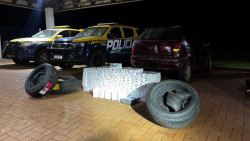 PMR apreende carro com carga de pneus e cigarros avaliada em R$ 25,5 mil na MS-164