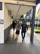 Trio é preso pela Guarda Municipal que recupera moto furtada em Dourados