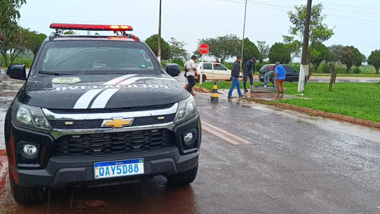 Acusado de matar atual da ex em Laguna Carapã é preso dormindo dentro de carro
