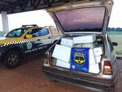 Polícia apreende óculos e receptores de TV do Paraguai que seriam levados para a Capital