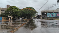 Dourados tem quase 30 milímetros de chuva nesta segunda-feira