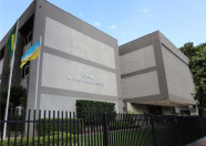 Pastor que prometia reconstruir seios e eliminar cicatrizes é condenado por estelionato