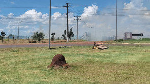 Com vigilância policial, anel viário tem trânsito livre após PM remover bloqueio