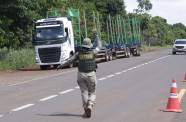 Detran e PMR participam de ação de segurança nas estradas de Mato Grosso do Sul