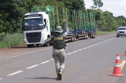 Detran e PMR participam de ação de segurança nas estradas de Mato Grosso do Sul