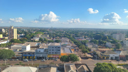 Dourados aos 90 anos: Conquistas em infraestrutura, desafios e perspectivas